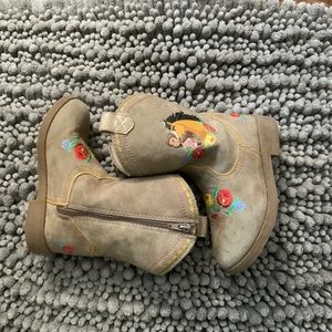 Spirit boots toddler size 8